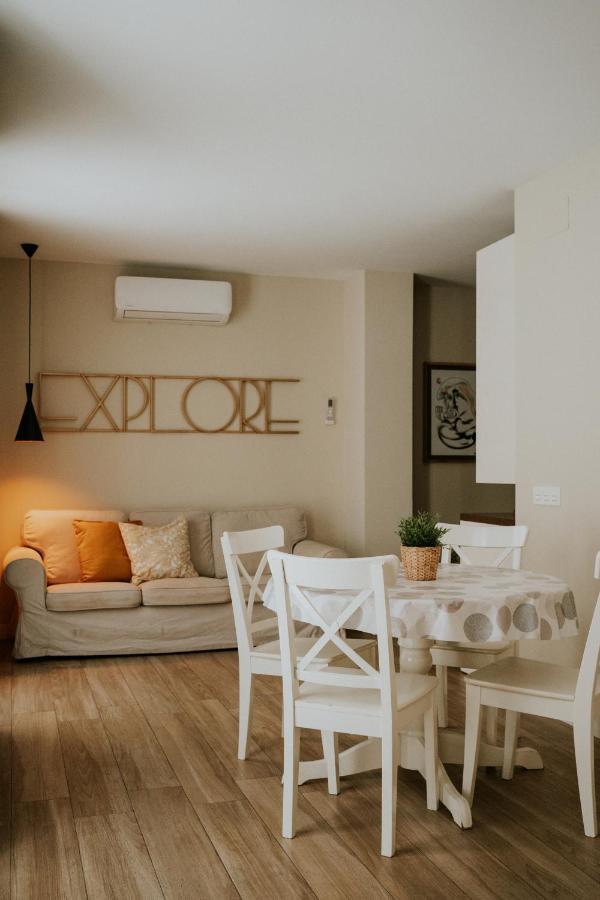 Apartamentos Levante - Mares Torre Del Mar Eksteriør bilde
