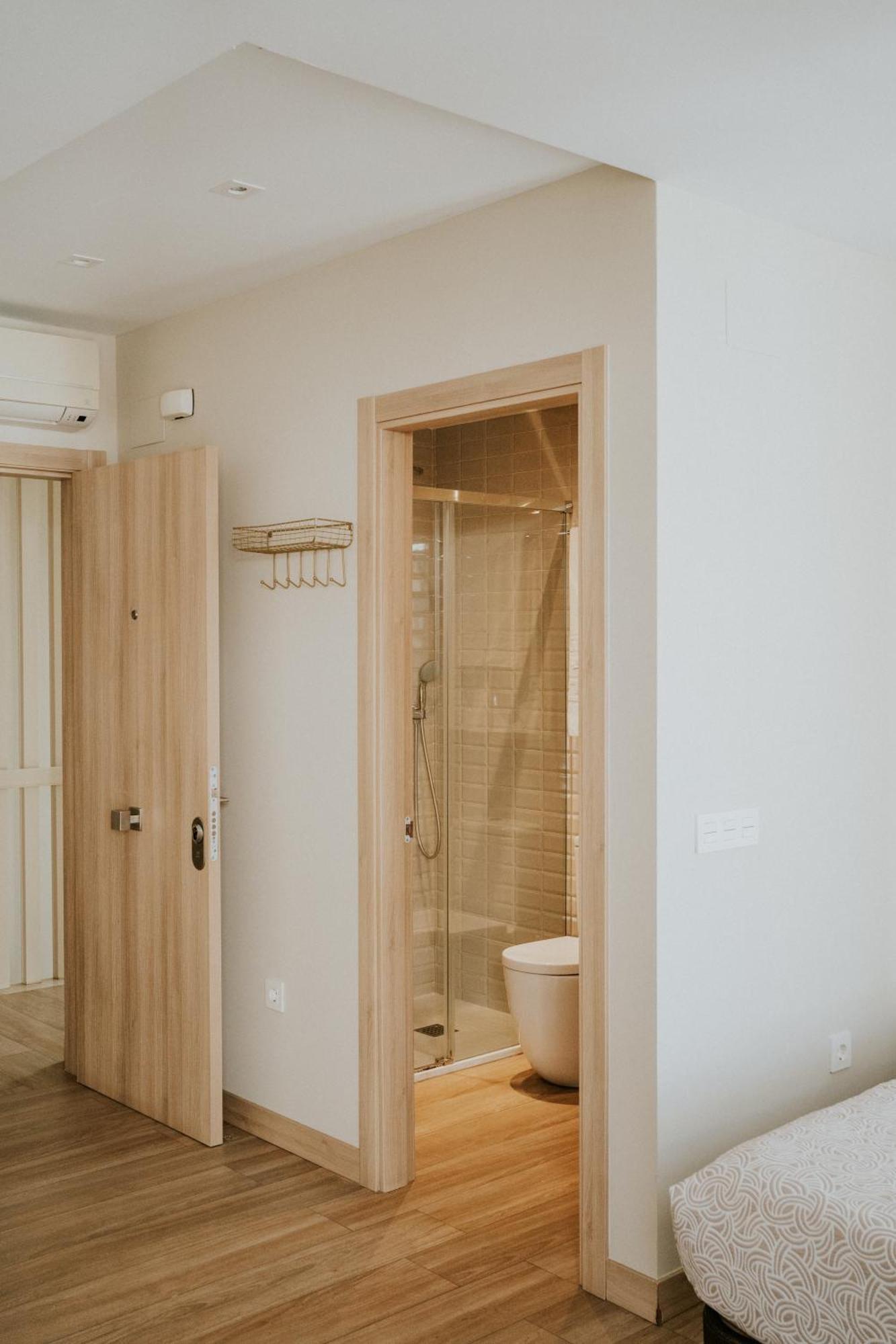 Apartamentos Levante - Mares Torre Del Mar Eksteriør bilde