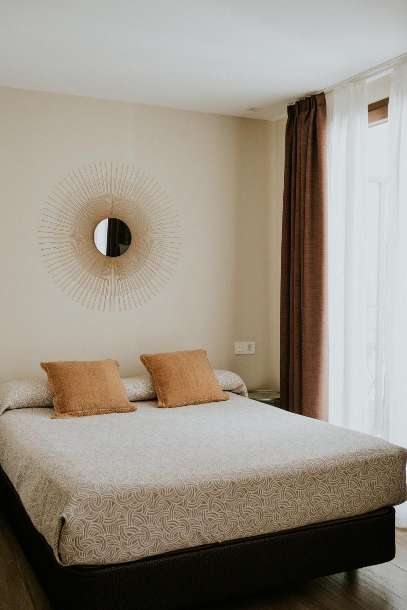 Apartamentos Levante - Mares Torre Del Mar Eksteriør bilde