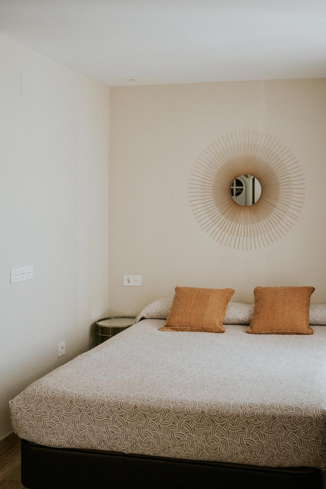 Apartamentos Levante - Mares Torre Del Mar Eksteriør bilde