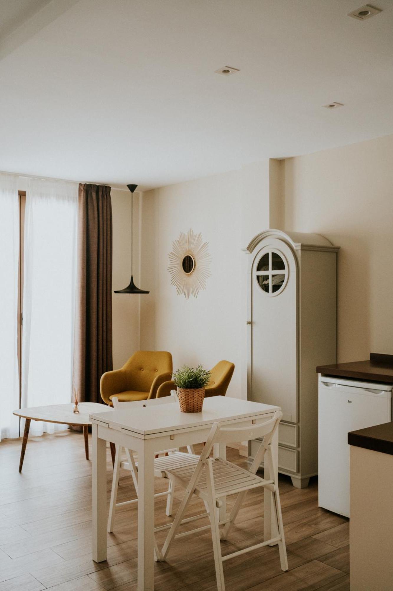 Apartamentos Levante - Mares Torre Del Mar Eksteriør bilde